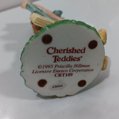 Collectible Cherished Teddies Teddy bears