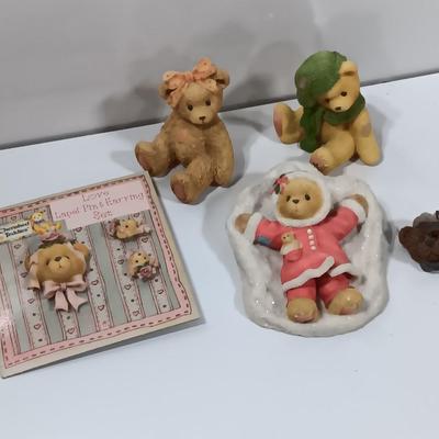 Collectible Cherished Teddies Teddy bears