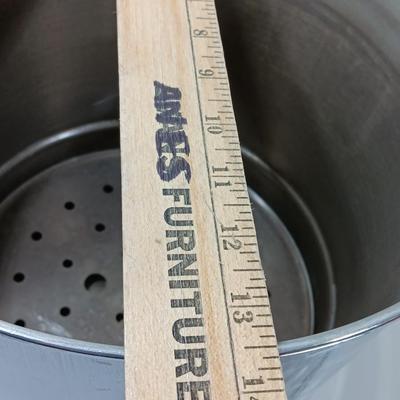 HUGE stock pot
