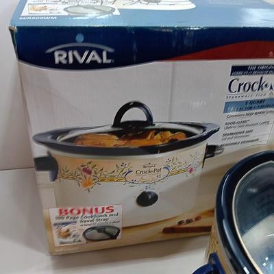 3-piece electric crockpot with original box