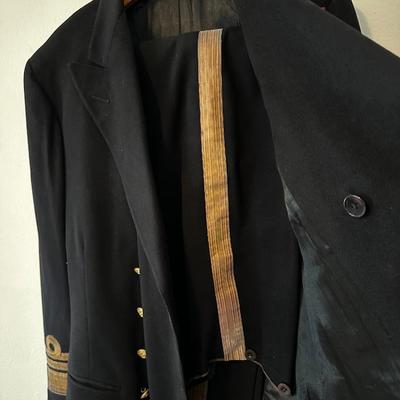 WW2 Original Navy Commanding Officers Blue Navy Jacket
