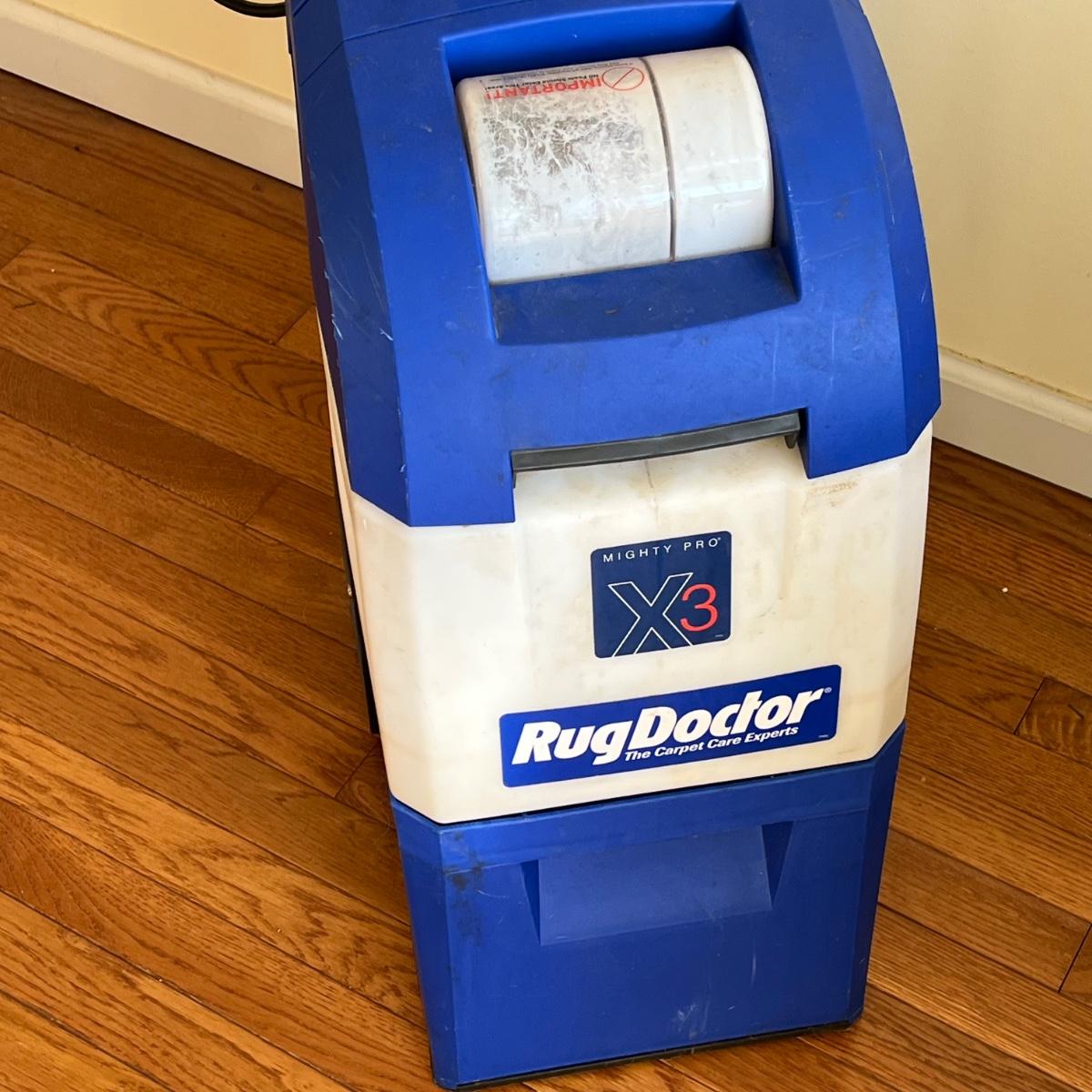 LOT 182U Rug Doctor Mighty Pro X3 Commercial Grade Carpet Cleaner