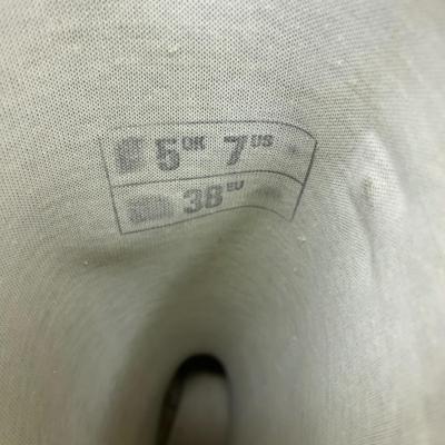 Hunter Wellies Size 7 (G-MG)