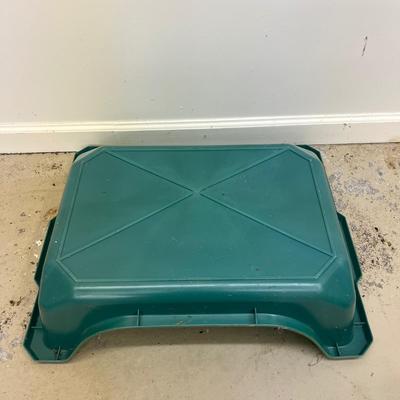 Garden Kneeler & More (G-MG)