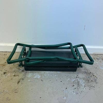 Garden Kneeler & More (G-MG)
