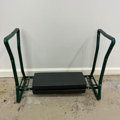 Garden Kneeler & More (G-MG)