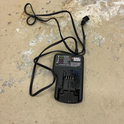 Black & Decker Cordless Blower & Electric Hedge Trimmer (G-MG)