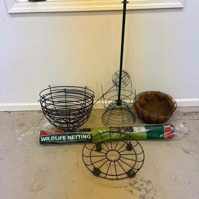 Sphagnum Moss & More Gardening Supplies (G-MG)