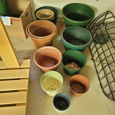 Sphagnum Moss & More Gardening Supplies (G-MG)