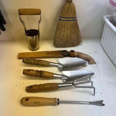 Felco Pruners & Gardening Tools (G-MG)