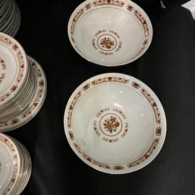 Tatung Taiwan Floral Gold Estate Porcelain China 10+ Person Setting (DR-RG)