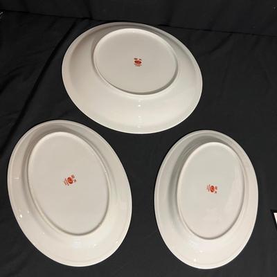Tatung Taiwan Floral Gold Estate Porcelain China 10+ Person Setting (DR-RG)