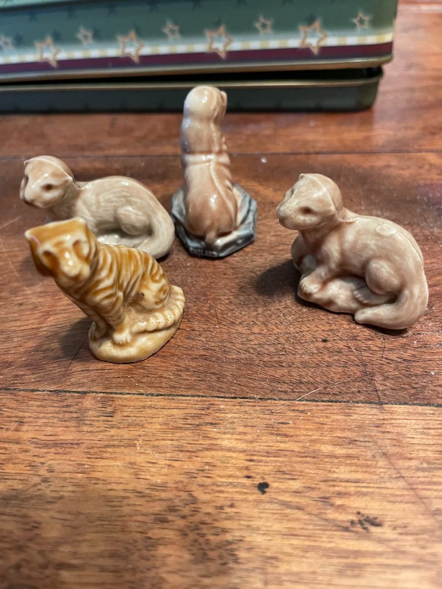 Huge Lot of Wade Ceramic Miniature Whimsies England Dozens of Mini ...