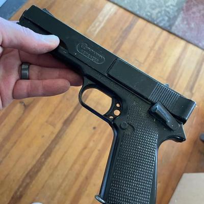 Marksman Repeater BB Gun