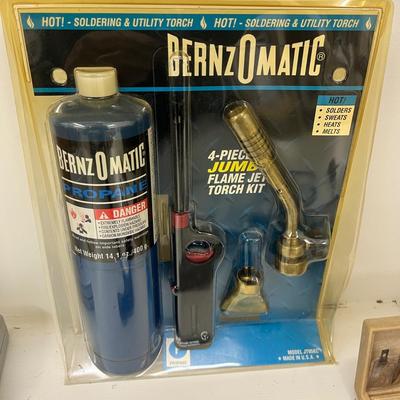 Waterloo Toolbox & Tools (G-MG)