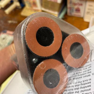 Microlux Contour Sander with Additional Discs and Sandpaper