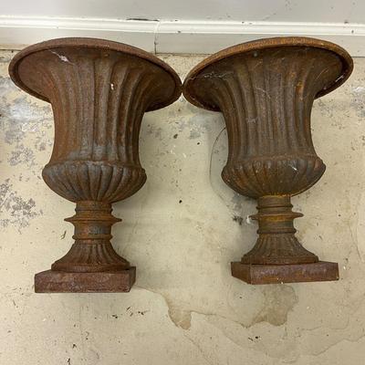 Heavy Metal Plant Pots (G-MG)