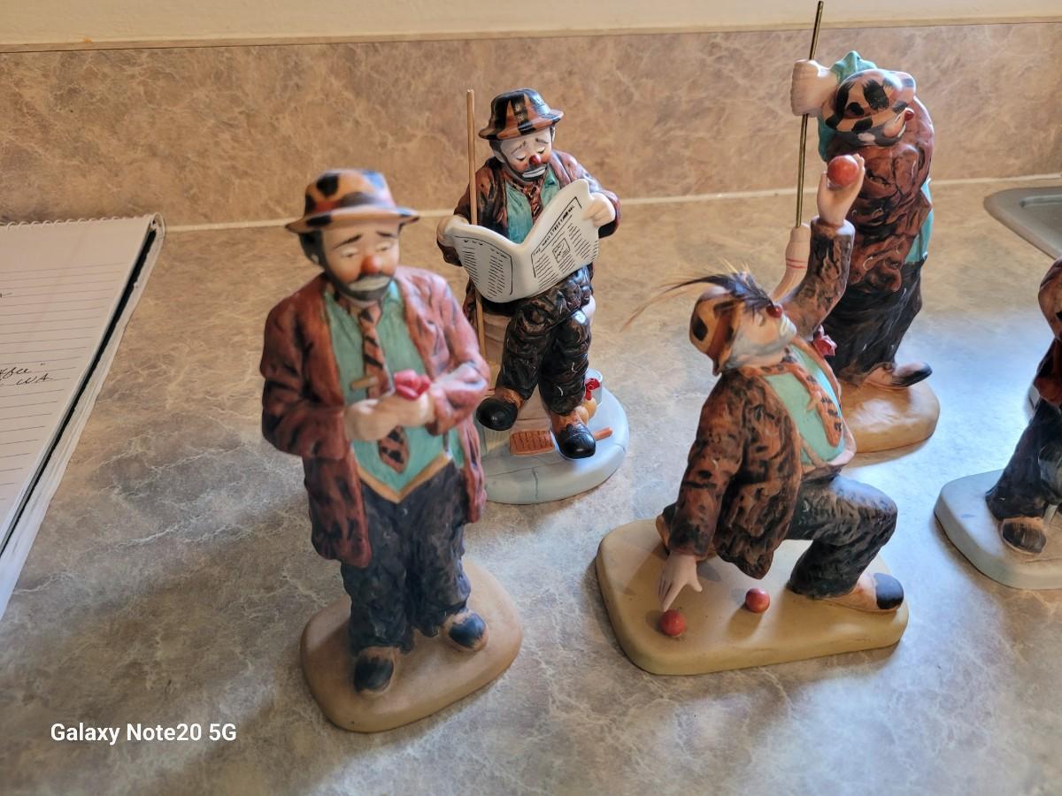 Lot 6 Emmett Kelly Figurines Estatesales Org Lot 6 Emmett Kelly Figurines Estatesales Org