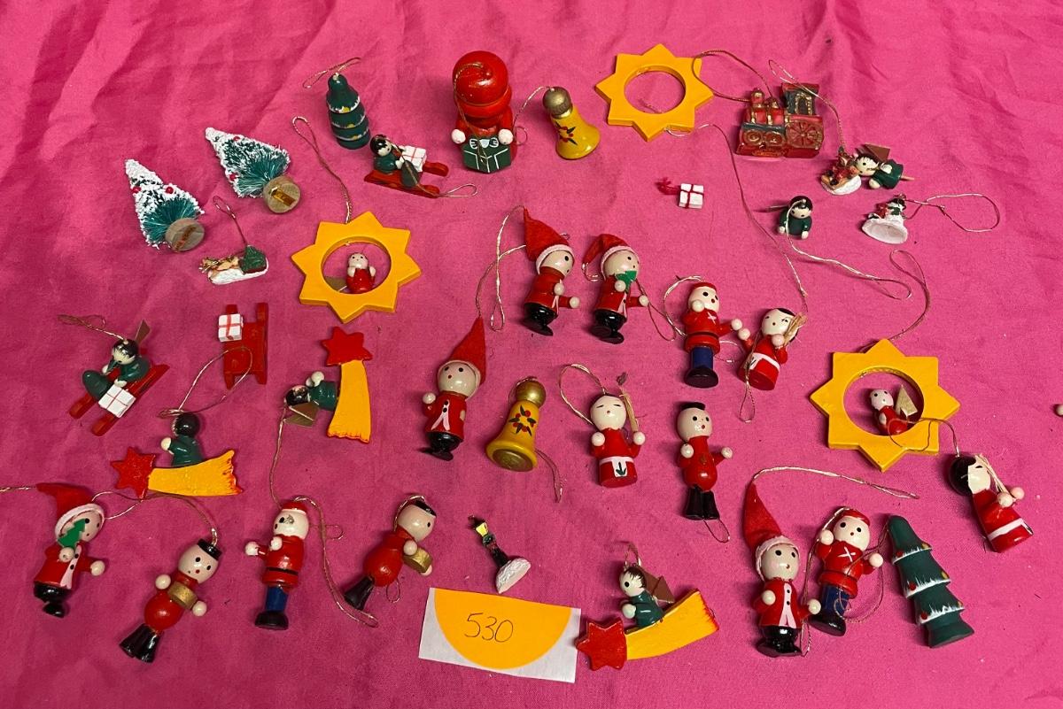 Sm wooden Christmas ornaments