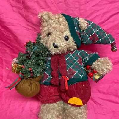 Bear with Christmas tree