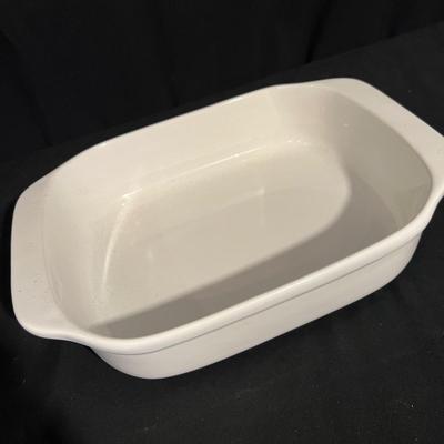 Two Le Crueset Plus Chantal Au Gratin & Casserole Bakeware (K-RG)