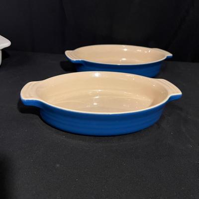 Two Le Crueset Plus Chantal Au Gratin & Casserole Bakeware (K-RG)