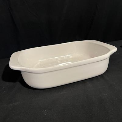 Two Le Crueset Plus Chantal Au Gratin & Casserole Bakeware (K-RG)