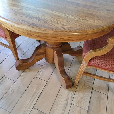 Oak pedestal table