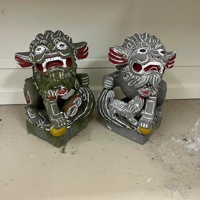 Two Cement Foo Dogs (G-MG)
