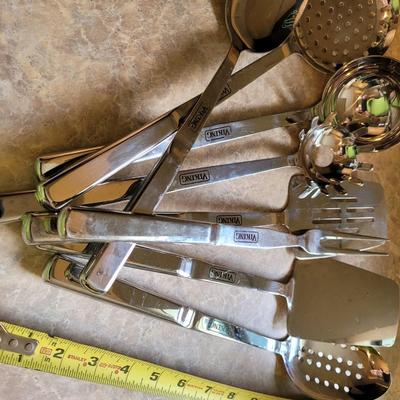 Viking Stainless Utensil set