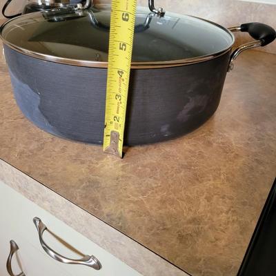XL non stick skillet