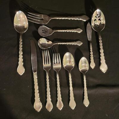 Oneida Community Flatware and a White Crock (G-DW)
