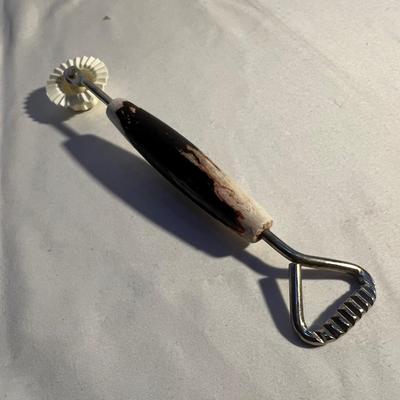 Baking Essentials - Cookie Cutters, Mixing Bowls Plus Much More (K-RG)