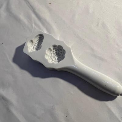 Baking Essentials - Cookie Cutters, Mixing Bowls Plus Much More (K-RG)