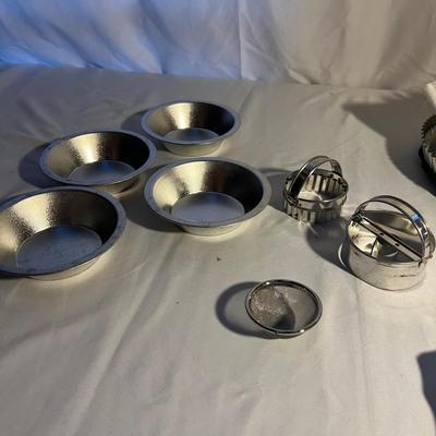 Baking Essentials - Cookie Cutters, Mixing Bowls Plus Much More (K-RG)