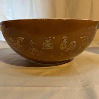 Vintage Pyrex Early American Set - Cinderella Nesting Mixing Bowls (K-RG)