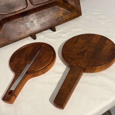 Digsmed Denmark MCM Style Trayâ€™s & Chopping Boards Plus Dansk (K-RG)