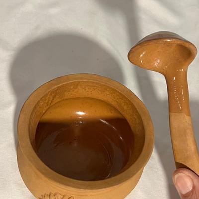 Earthenware Pottery Bowl From Portugal & More (K-RG)