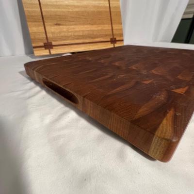 Pair of Solid Wood Chopping Boards Inc Williams Sonoma (K-RG)