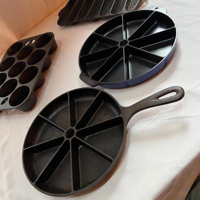 Nordic Ware & Cast Iron Pans (K-RG)