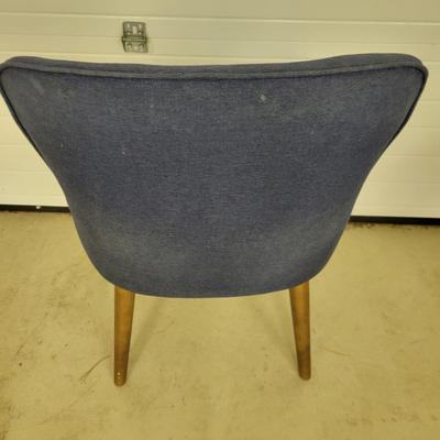 Round Table and Four Fabric Chairs (G-DW)