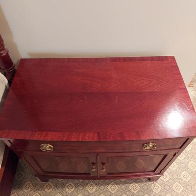 Baker Furniture Solid Wood King Size Four Poster Bed Frame w/ Pair of Nightstands (PB-BBL)