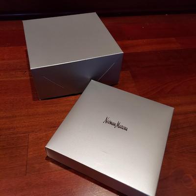 Tiffany, Chanel, Louis Vuitton, Gucci, Prada & More Luxury Brand Boxes & Dust Bags (PB-BBL)