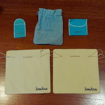 Tiffany, Chanel, Louis Vuitton, Gucci, Prada & More Luxury Brand Boxes & Dust Bags (PB-BBL)