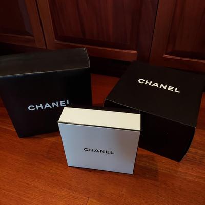 Tiffany, Chanel, Louis Vuitton, Gucci, Prada & More Luxury Brand Boxes & Dust Bags (PB-BBL)