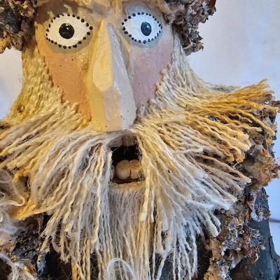 Collection of Santa Claus Figures & More (BR2-JS)