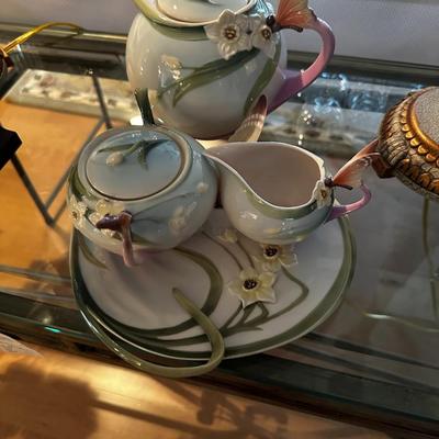 Franz teapot, sugar, creamer and tray