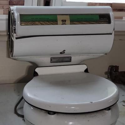 Antique Simpson Scale
