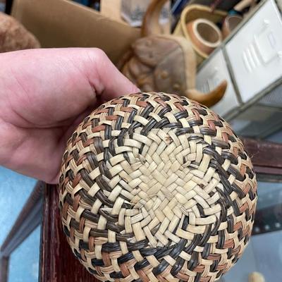 Folk Art Handmade Basket 4"