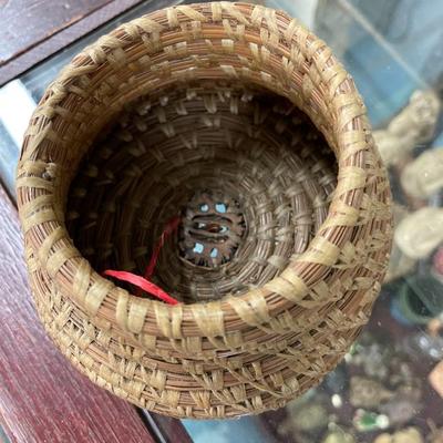 Folk Art Long Needle Basket 4"